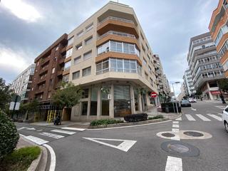 Location Local commercial  Avenida da hispanidade