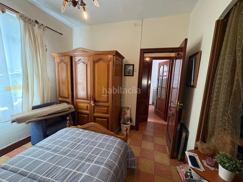 Foto 9cd785ff-8b98-4b8c-9b59-bbc1d6a2d889. Piso en rúa rosalía de castro 20 en A Gándara Narón