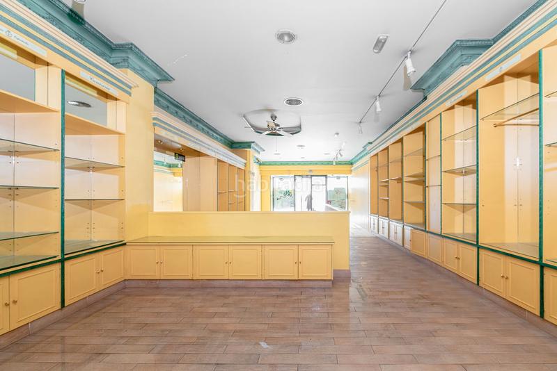 Foto d2712787-3b39-4e55-b62c-dbfb895b6038. Local comercial en Centro - Areal Vigo