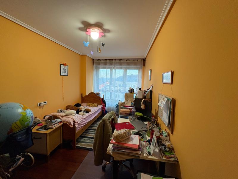 Foto 6d4faf22-cea3-4a8a-a56f-2d650cf3bc92. Appartement avec chauffage parking dans Alto del Castaño Narón