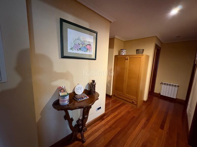 Foto 57268b6d-c52a-409a-ab8e-d89e0d6a1020. Etagenwohnung mit heizung parking in Alto del Castaño Narón