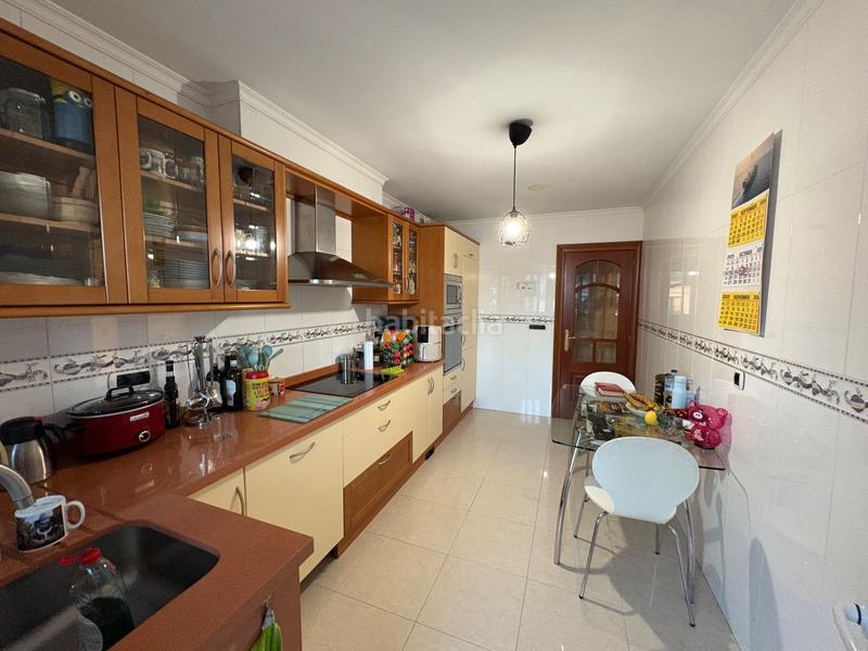 Foto 6af4c075-aabf-4964-8fb6-880f345958ea. Etagenwohnung mit heizung parking in Alto del Castaño Narón