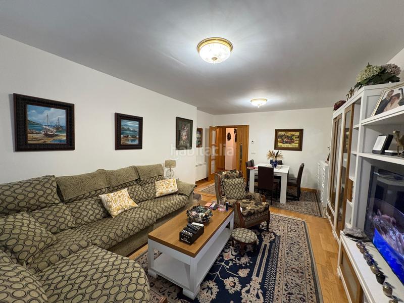 Foto be714215-a1e8-40a5-b236-7164f64badb2. Appartamento con riscaldamento parcheggio in Alto del Castaño Narón