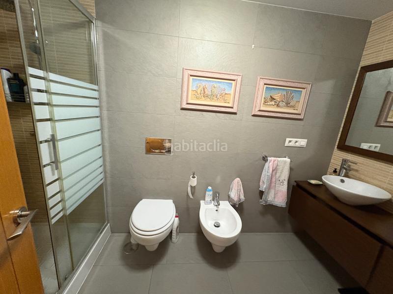 Foto 2a74418b-876f-4e18-862f-b6776e6dfe1c. Etagenwohnung mit heizung parking in Alto del Castaño Narón