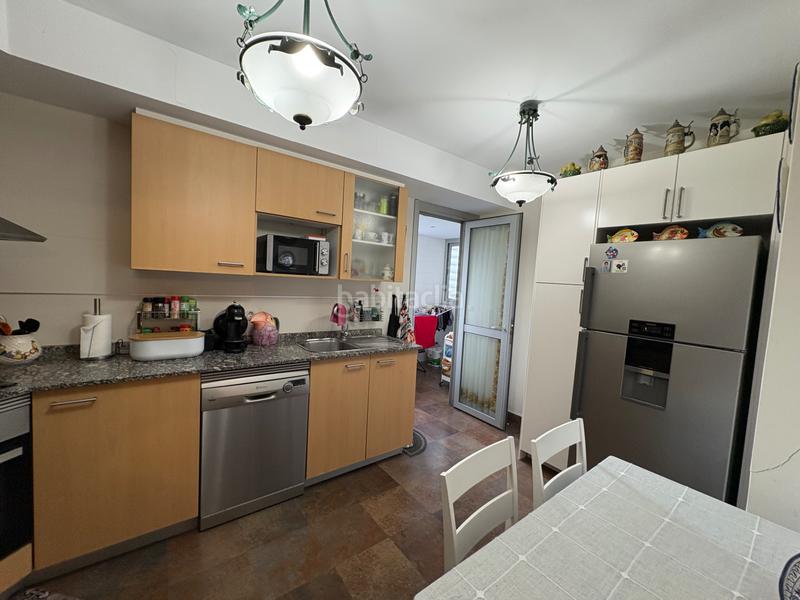 Foto 37a0c202-0e15-47ef-83d7-2eea6925661c. Etagenwohnung mit heizung parking in Alto del Castaño Narón