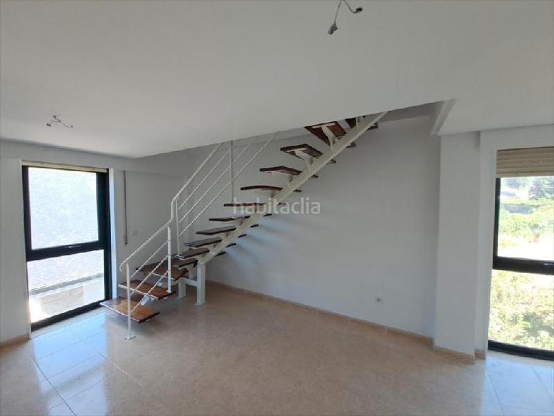 Foto 215f5a48-78be-49b9-afbc-f48676ee37bd. Duplex avec parking dans Lobios