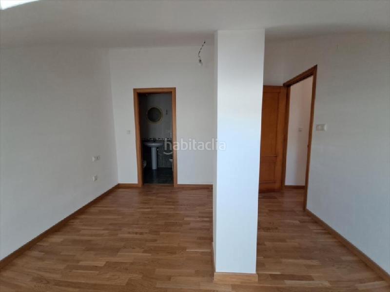 Foto bce794be-ce11-46b7-b39d-12a78d4ede70. Duplex con riscaldamento parcheggio in Lobios