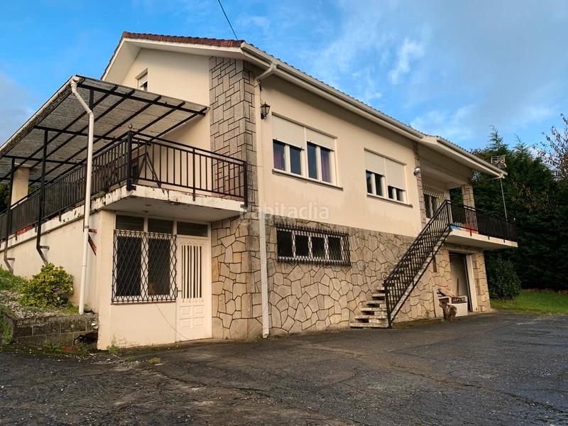 Foto 1e50a501-6cc6-4d82-be00-457ae05241f9. Casa amb xemeneia calefacció aparcament a Neda