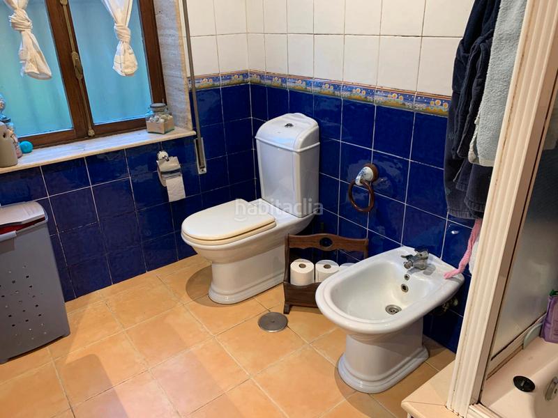 Foto 2b80cc45-edfe-4af4-a20f-952ec5ae9aa2. Casa amb xemeneia calefacció aparcament a Neda