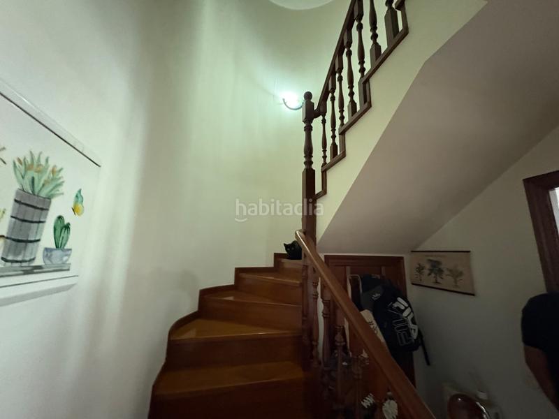 Foto 19924ca3-c586-4c2d-b380-3057f8ea3a27. Duplex con riscaldamento parcheggio in Alto del Castaño Narón
