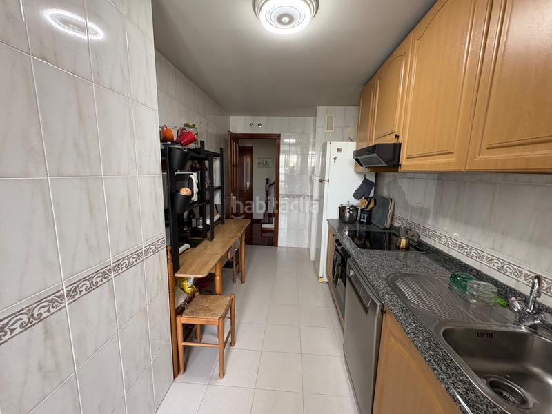 Foto 1c856efa-a72c-46d6-8380-76ae5af7c3a5. Duplex con riscaldamento parcheggio in Alto del Castaño Narón