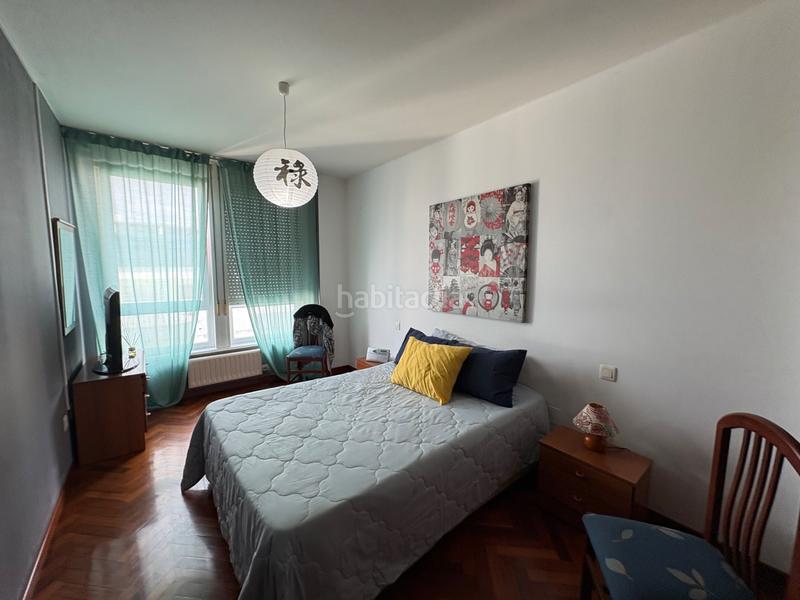 Foto cf9d3597-714d-4dc2-be4b-17cd0d804e9f. Duplex con riscaldamento parcheggio in Alto del Castaño Narón