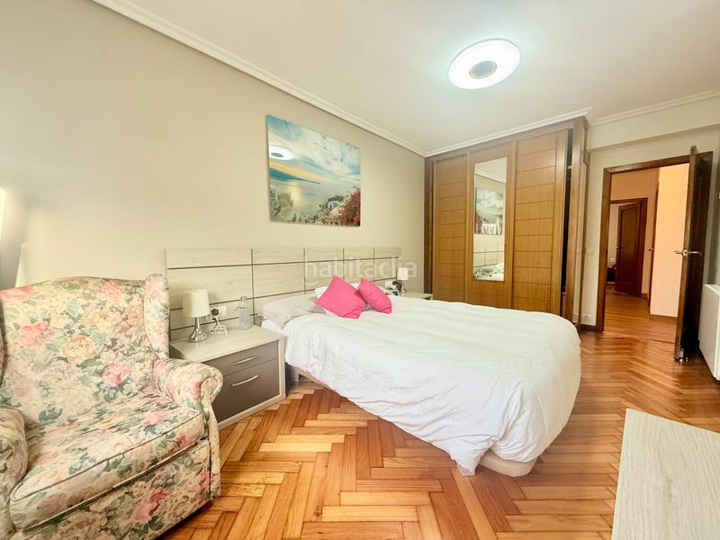 Foto 2fab2002-d851-419d-9bbd-689b2ed17ea3. Miete etagenwohnung mit heizung parking in Teis Vigo