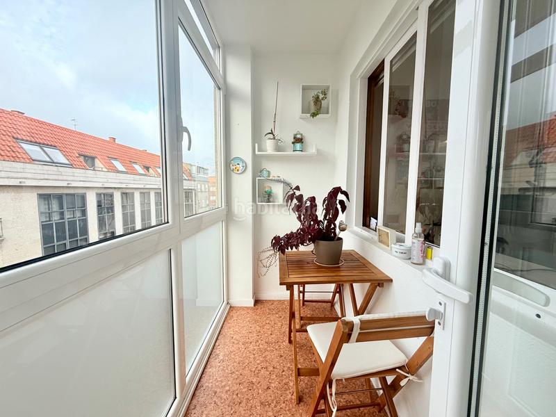 Foto cb0d4cfc-a3fa-4eca-953b-ab40328b1730. Miete etagenwohnung mit heizung parking in Teis Vigo