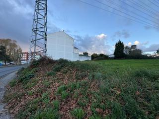 Wohngrundstück in Avenida de Santa Mariña