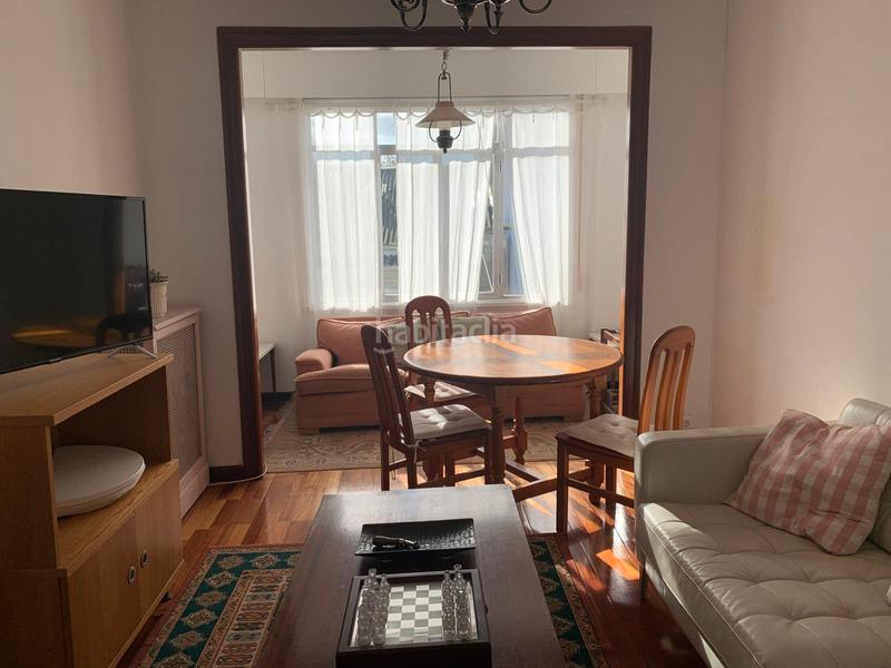 Foto 945b4fd3-16f3-41c6-acb1-c78193bf37ee. Rent flat with heating in Esteiro Ferrol