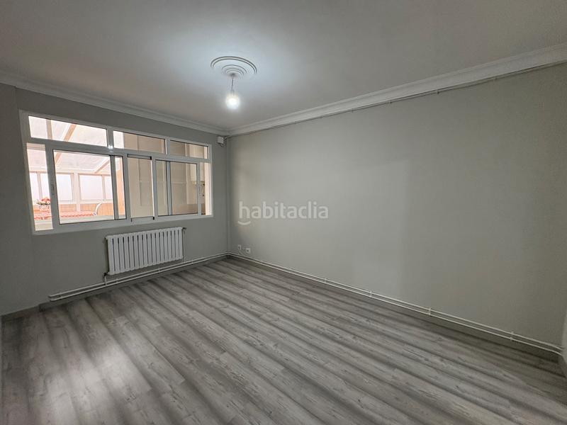 Foto ed3c5788-dc11-4137-aa68-9c0625b097cc. Appartamento con riscaldamento parcheggio in Alto del Castaño Narón