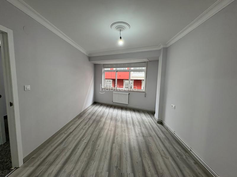 Foto 7df5ce4c-0f41-4570-8de9-4d3a27eca682. Appartement avec chauffage parking dans Alto del Castaño Narón