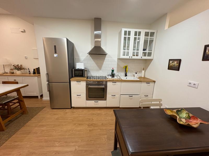 Foto 0961b938-ffbf-4b04-b12d-a08497eed947. Affitto appartamento con riscaldamento in Centro Ferrol