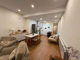 Miete Etagenwohnung  Rúa gravina