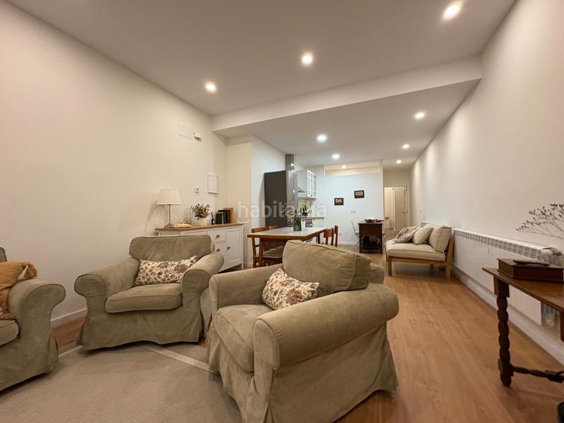 Foto 3469cfb6-e1ff-4473-99a5-a1a149322b28. Rent flat with heating in Centro Ferrol