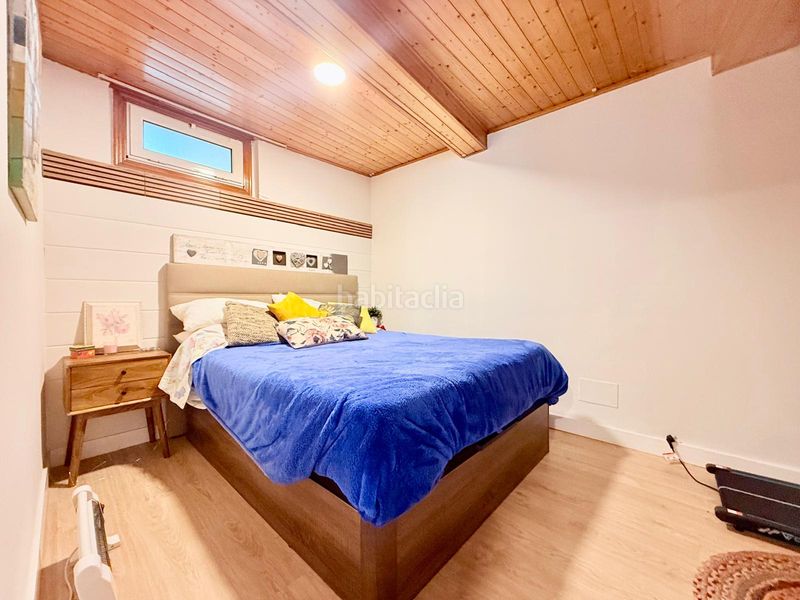 Foto 1906459c-d143-4423-b9d7-e589eb722995. Planta baixa amb calefacció a Lavadores Vigo