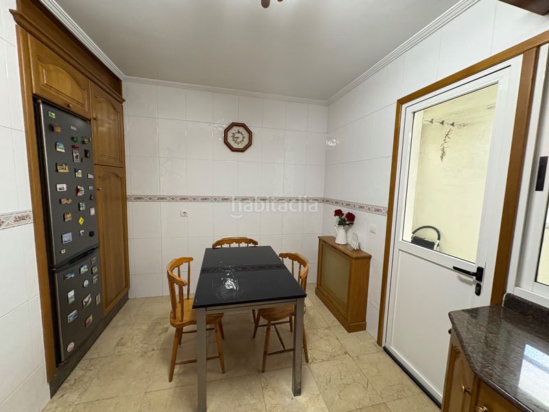 Foto b4f5f43e-78ab-49e1-afb8-76ff8bc094ff. Pis amb calefacció a Alto del Castaño Narón