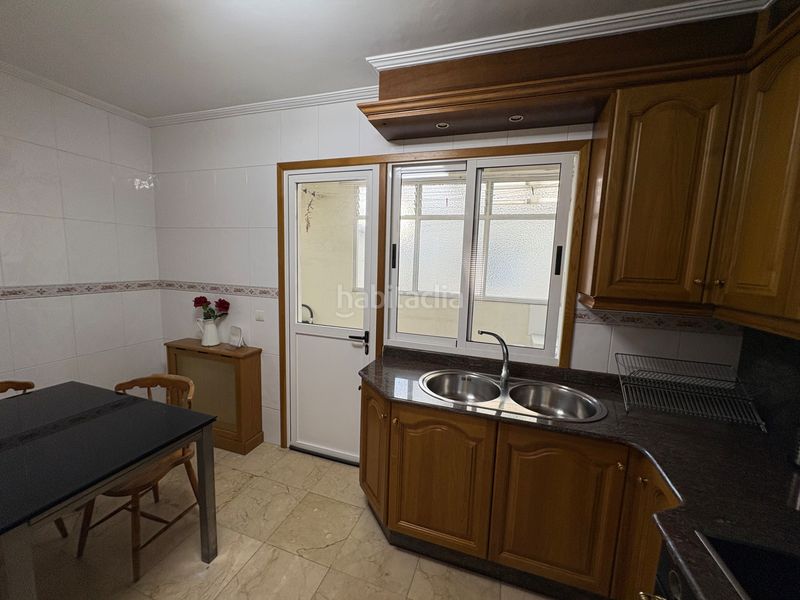 Foto c3f3c63b-74a6-4980-8518-a7bf8cc41c18. Pis amb calefacció a Alto del Castaño Narón