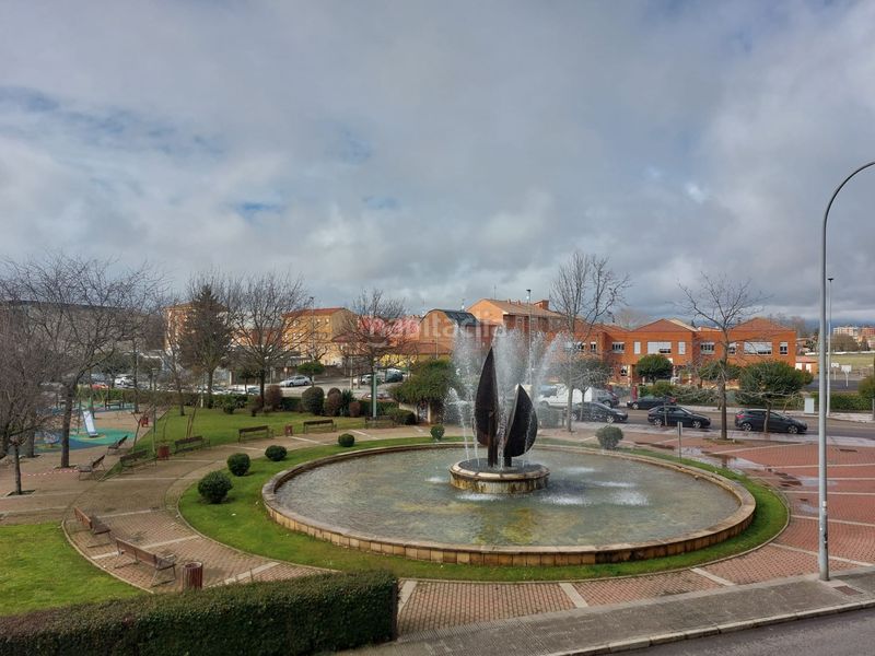 Foto a2bb12f0-8fbe-4622-8ae1-db4fac1377dd. Piso en Armunia León