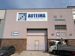 Affitto Capannone industriale  Rúa de ramiro pascual. Nave en perfecto estado de conservación