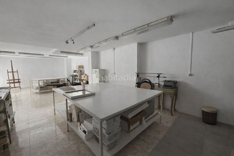 Foto 3da3ca1e-93fe-41b5-b38e-934d0ea49d95. Local comercial a Centro - Areal Vigo