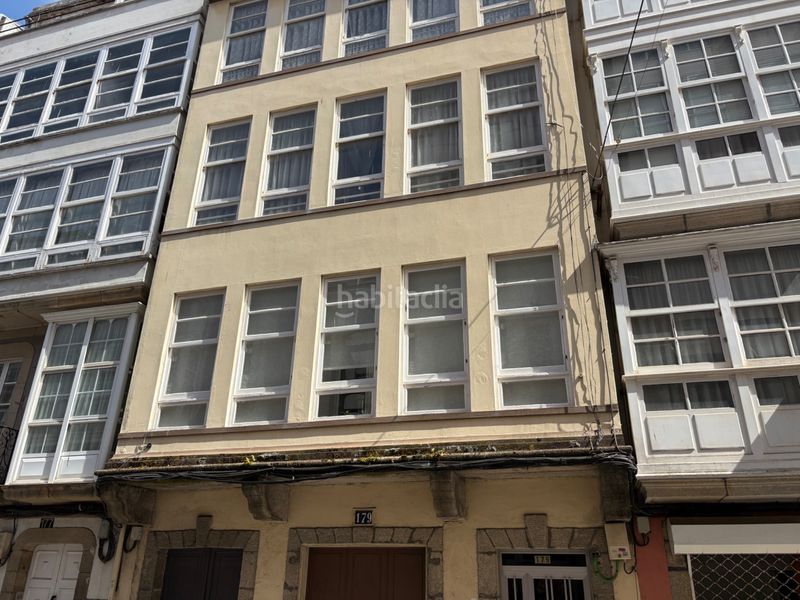 Foto 501d0d10-0648-41ff-8582-75eb45a354fe. Edificio en Centro Ferrol