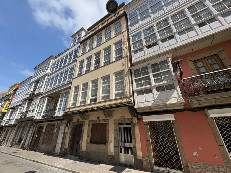 Foto 9cbc13e4-a3e0-47c2-a62c-a66b1e7ba02f. Edificio en Centro Ferrol