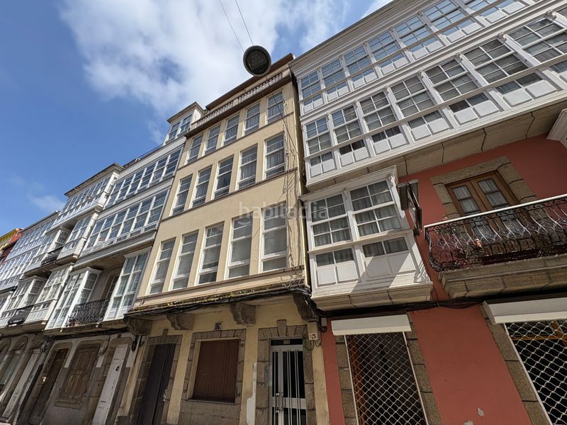 Foto a35f4cc8-3dc7-4e04-8b3d-4f44266cd7e5. Edificio en Centro Ferrol