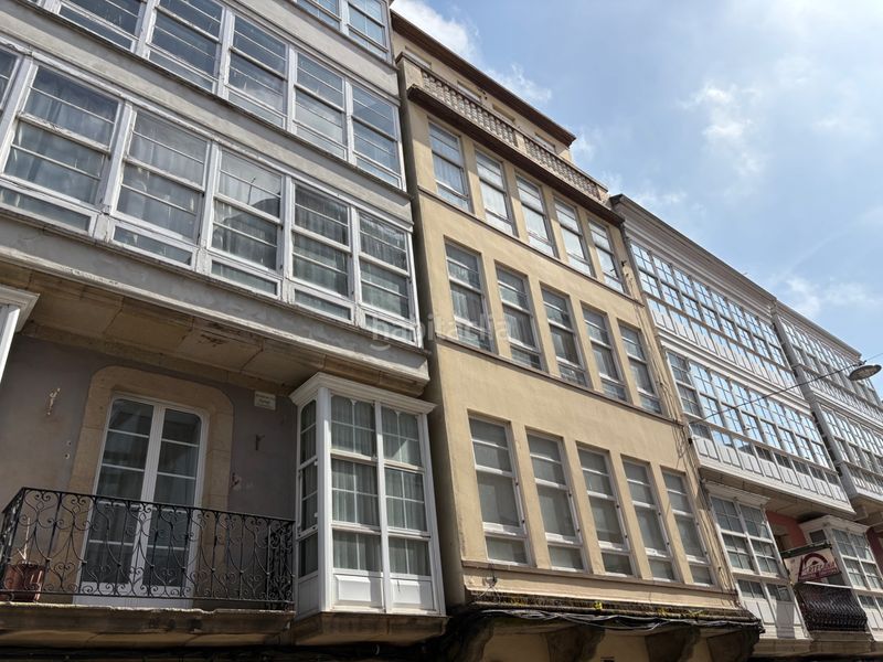 Foto af01afea-dbd0-446b-8db2-907d47830482. Edificio en Centro Ferrol