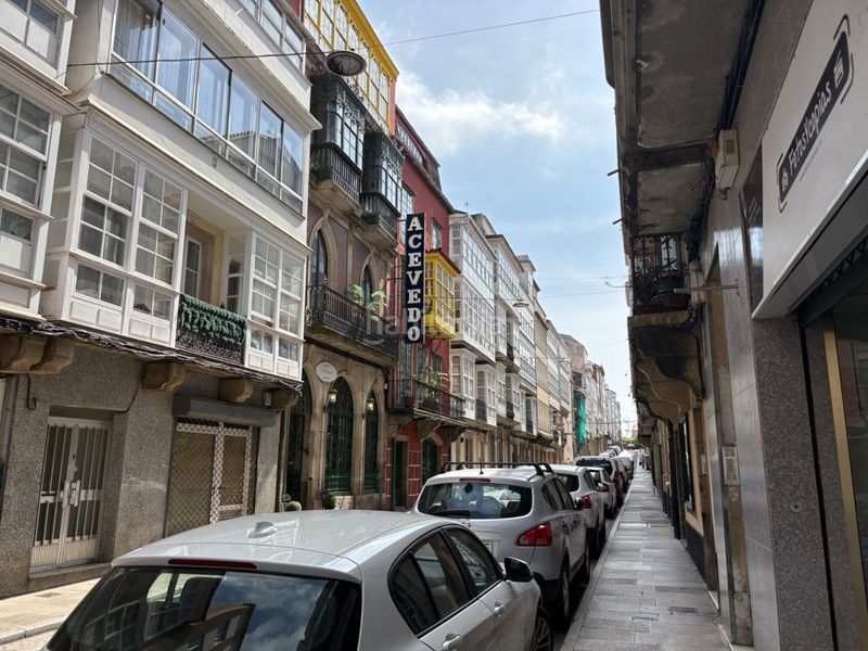 Foto e4f17d5e-0fee-4276-8564-10eee2c5bf0a. Edificio en Centro Ferrol