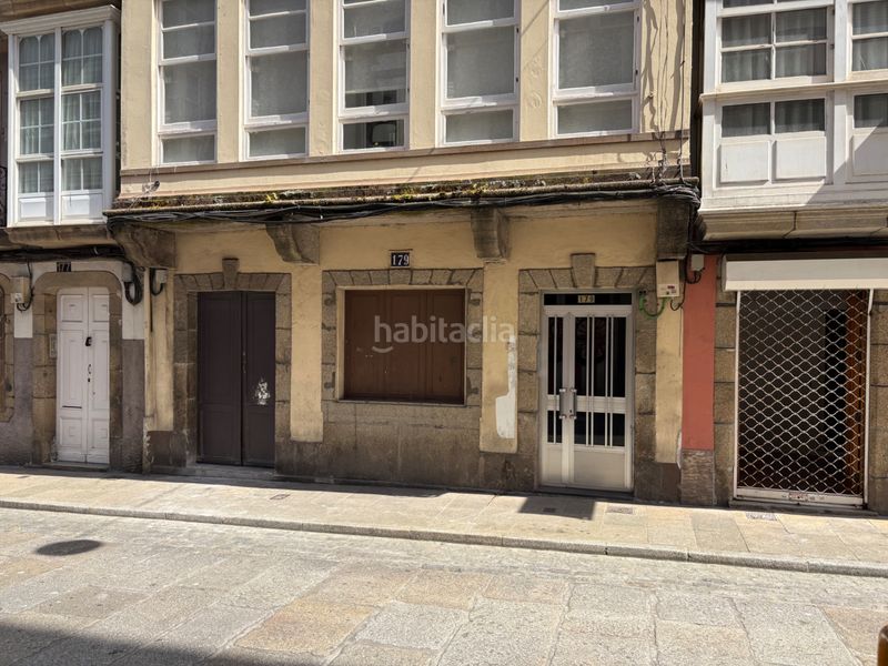 Foto f48a8bae-b532-41df-88ea-e27da8b7decf. Edificio en Centro Ferrol