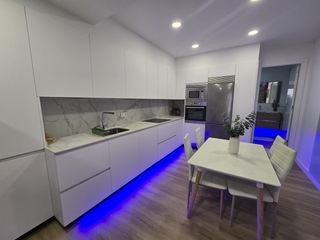Apartament  Rúa doutor gonzález sierra. Local comercial totalmente acondicionado en pleno centro de la c