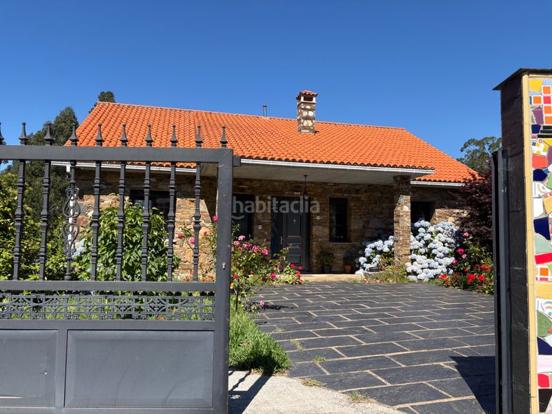Foto 4e88ff9c-2ea3-4b42-b56c-a69133b52e3a. Casa amb xemeneia calefacció a Cedeira