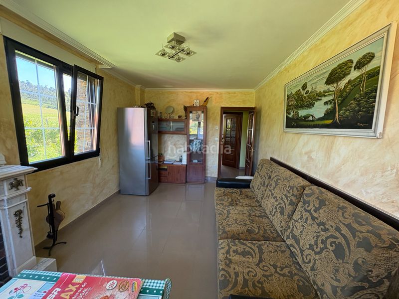 Foto 88972238-3daa-49dd-8589-27507655c58c. Casa amb xemeneia calefacció a Cedeira