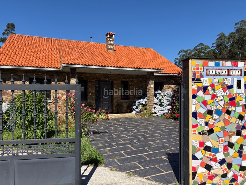 Foto aeed1302-d751-4c32-a09d-b3d94818ab4b. Casa amb xemeneia calefacció a Cedeira