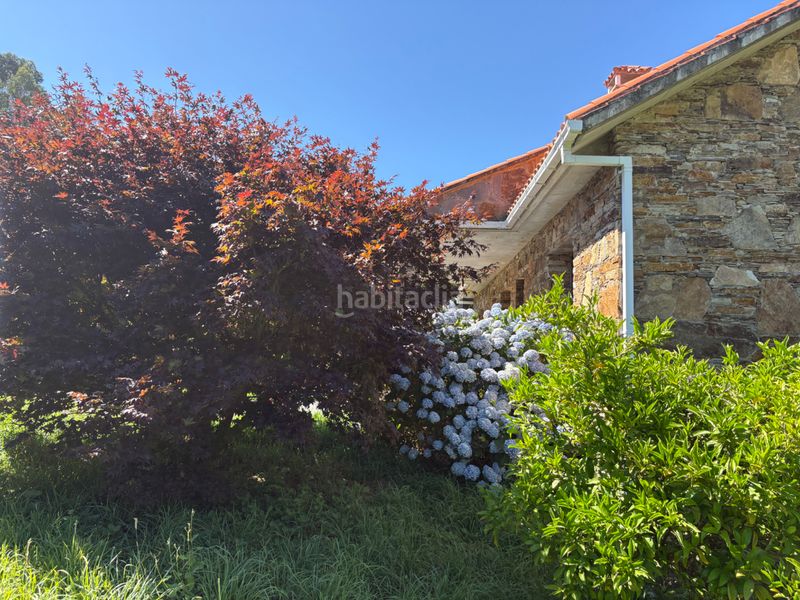 Foto c131ff71-db00-4d78-929e-b353cd06565d. Casa amb xemeneia calefacció a Cedeira