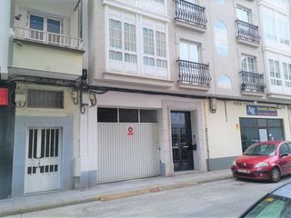 Parking voiture à Rúa aviador piñeiro 14