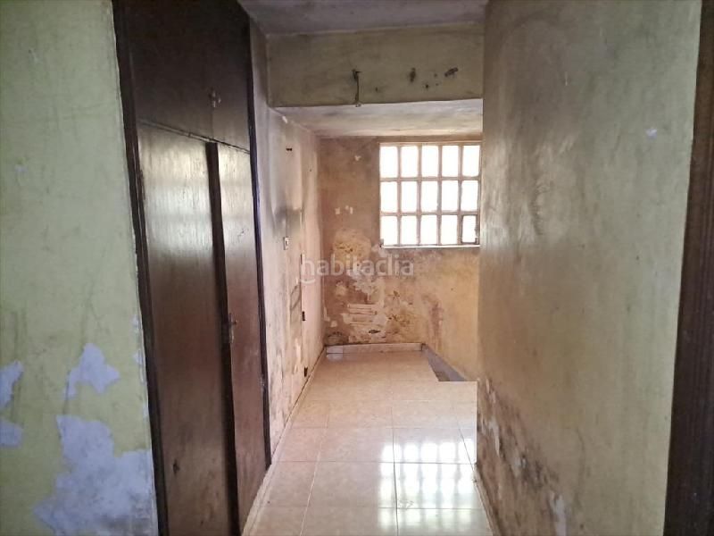 Foto 59f66721-0021-4797-91c8-482968b12e68. Casa adossada a Marín