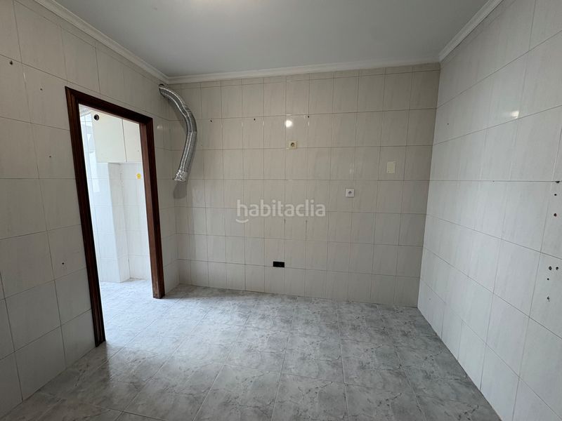 Foto 86522c38-84be-4fac-af1a-d9bf46604c01. Pis a Porta Nova Ferrol