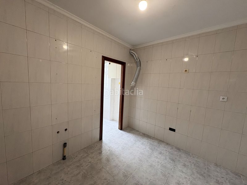 Foto b538f524-7de7-4a79-92ae-6baff7c7fe09. Pis a Porta Nova Ferrol