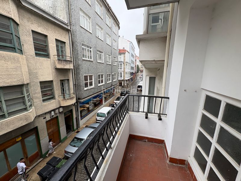 Foto 963e7a5f-b35c-429e-9527-1c13d5549712. Pis a Centro Ferrol