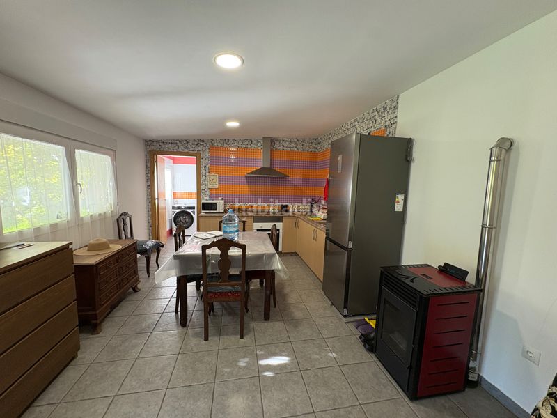 Foto 42e1eb22-3d02-404a-9935-b04ebb8a0083. Casa a Cedeira