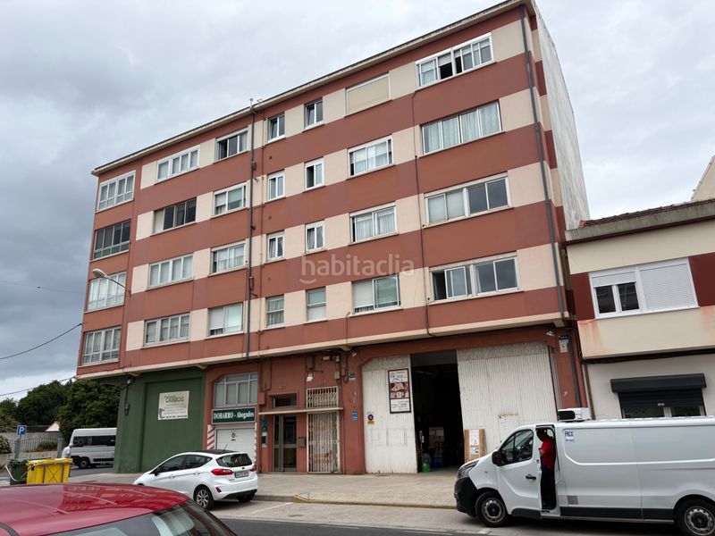 Foto bb3d8c01-a638-4209-8379-9c4dca52072c. Local comercial en A Malata - Catabois - Ciudad Jardín Ferrol