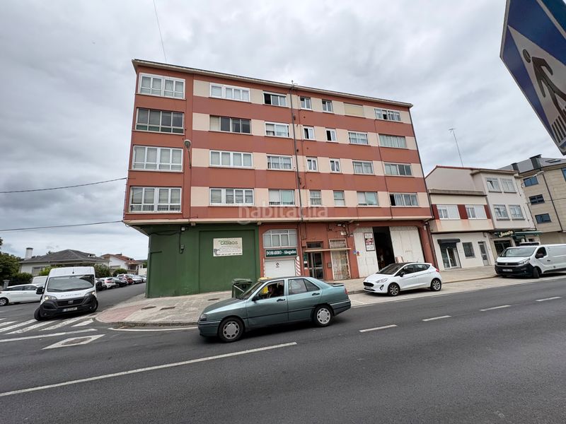 Foto e926dc31-28f9-46e0-a2d9-49b4380dc89c. Local comercial en A Malata - Catabois - Ciudad Jardín Ferrol